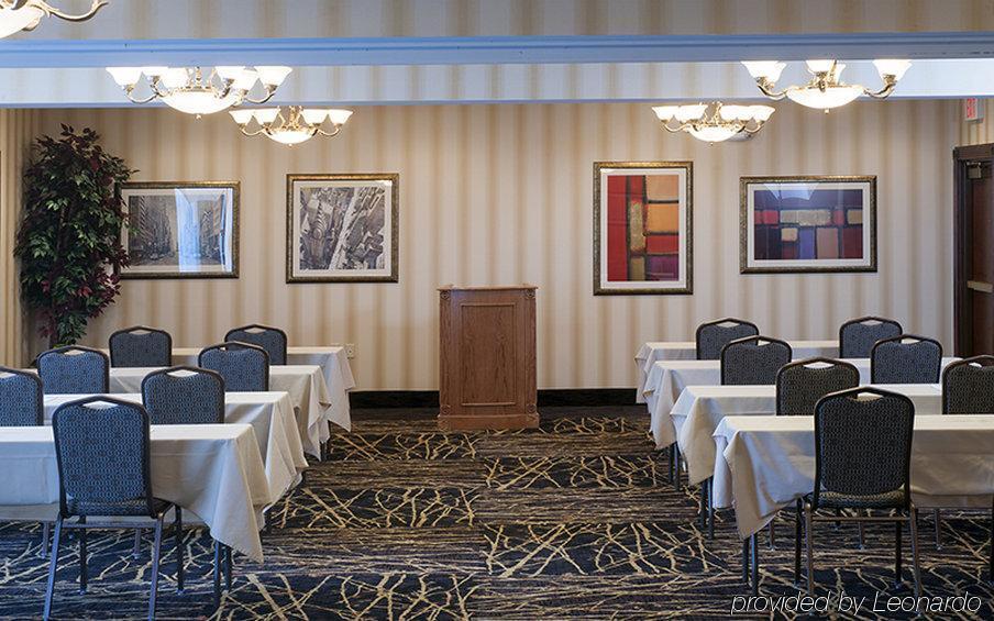 Holiday Inn Express Hotel & Suites Youngstown North-Warren/Niles By Ihg Επιχειρήσεις φωτογραφία